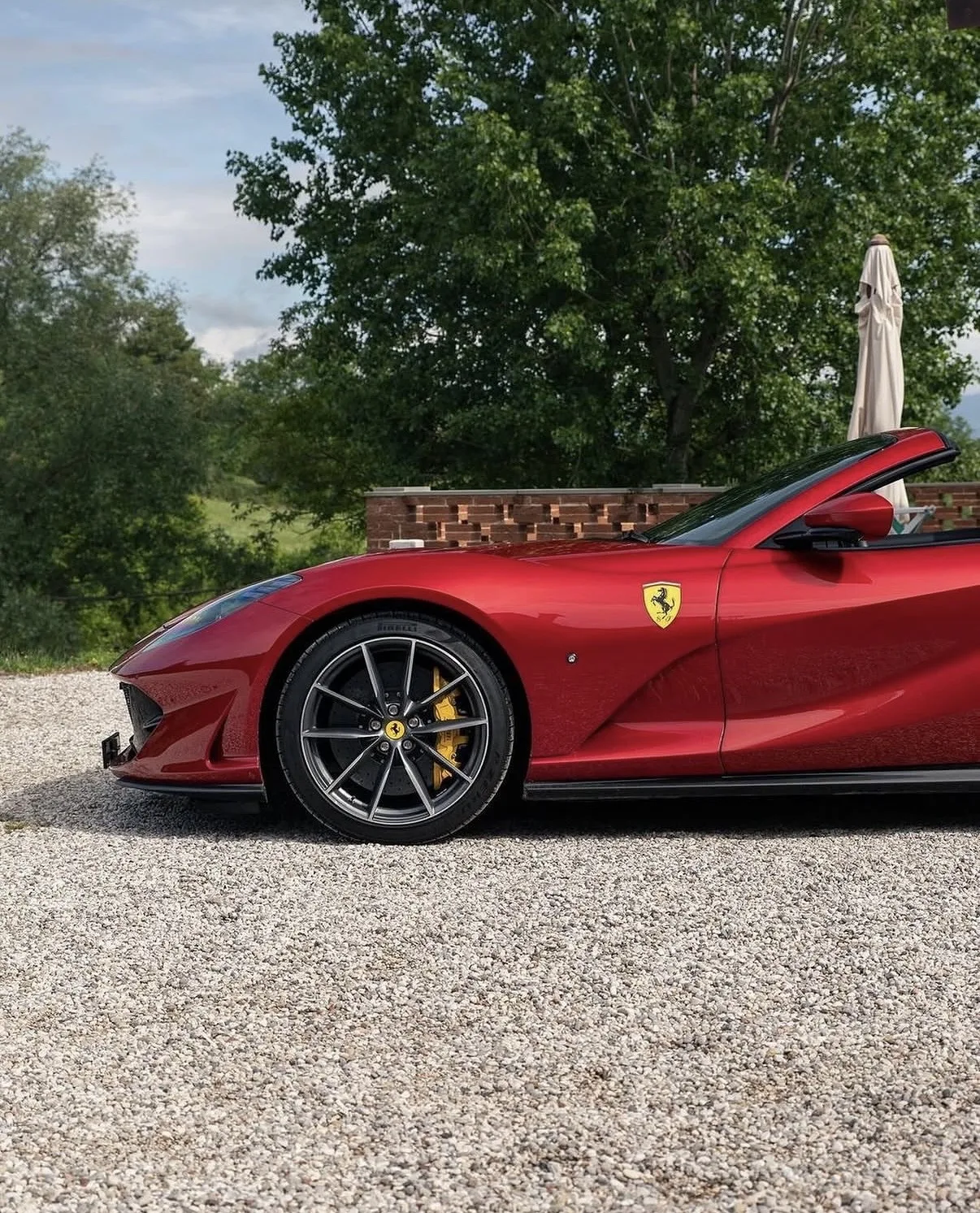 Ferrari 812 GTS, Seitenansicht